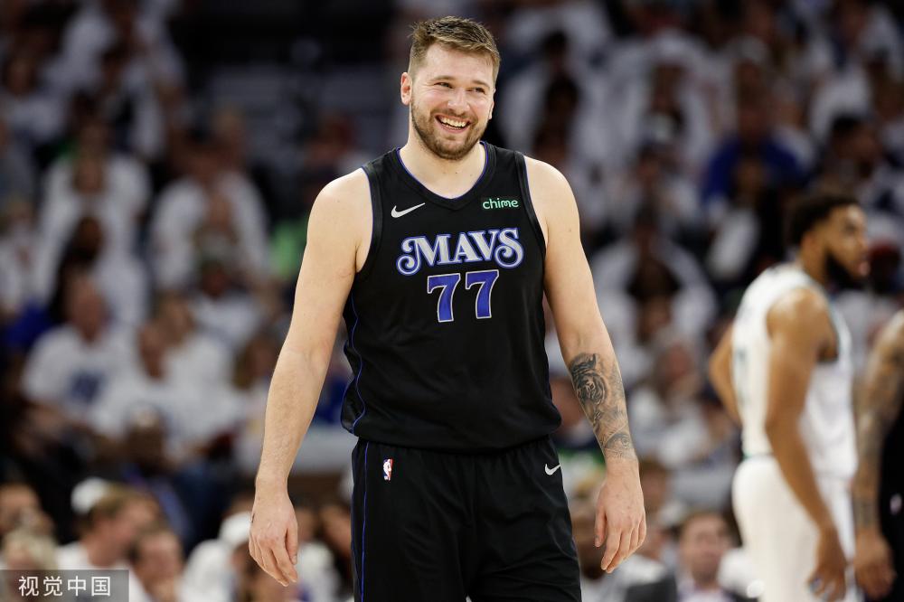 的首发阵容 的首发阵容