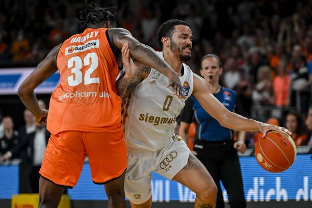 断加大对冬 断加大对冬